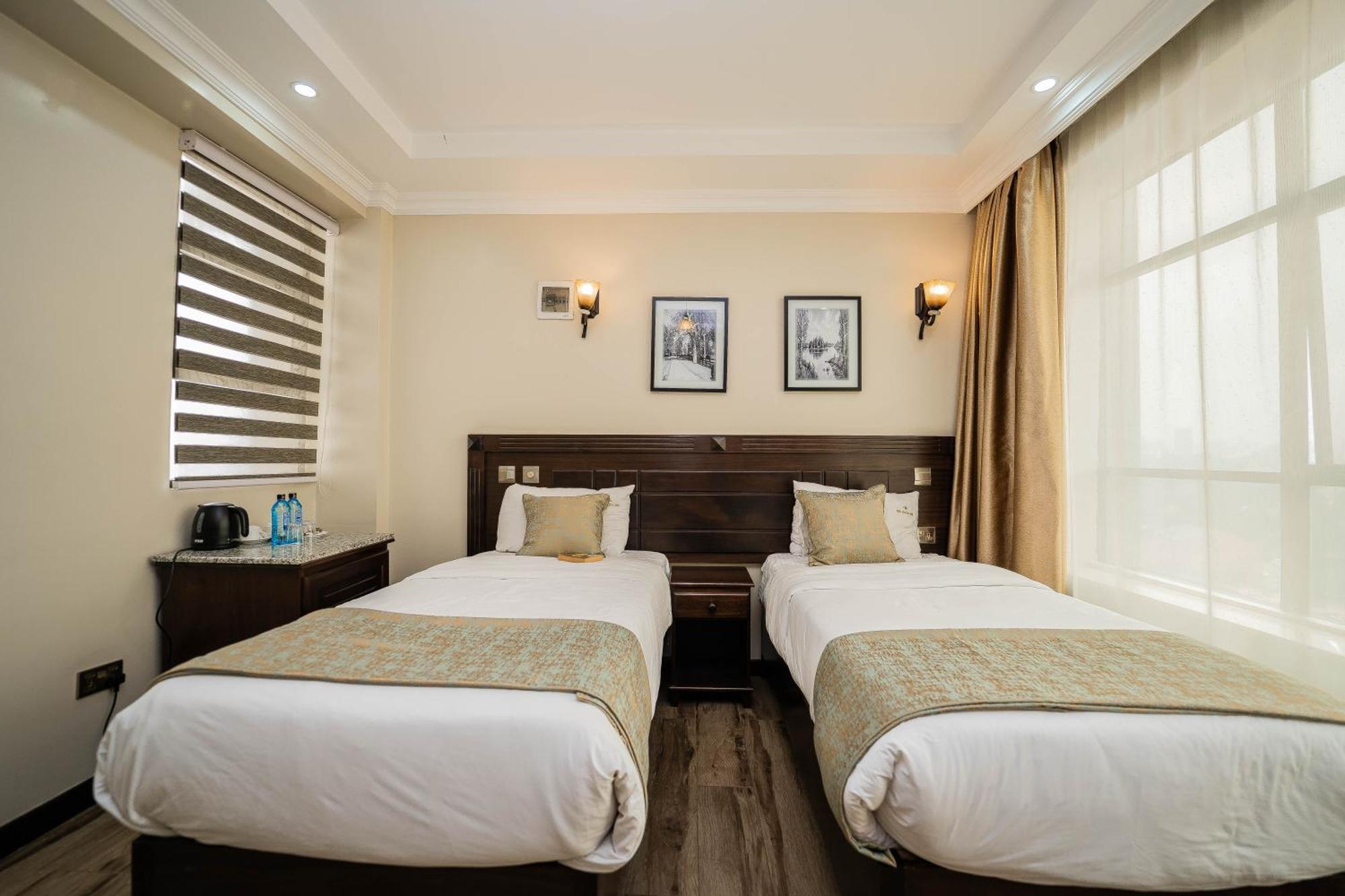 ניירובי Hemak Suites Hotel מראה חיצוני תמונה