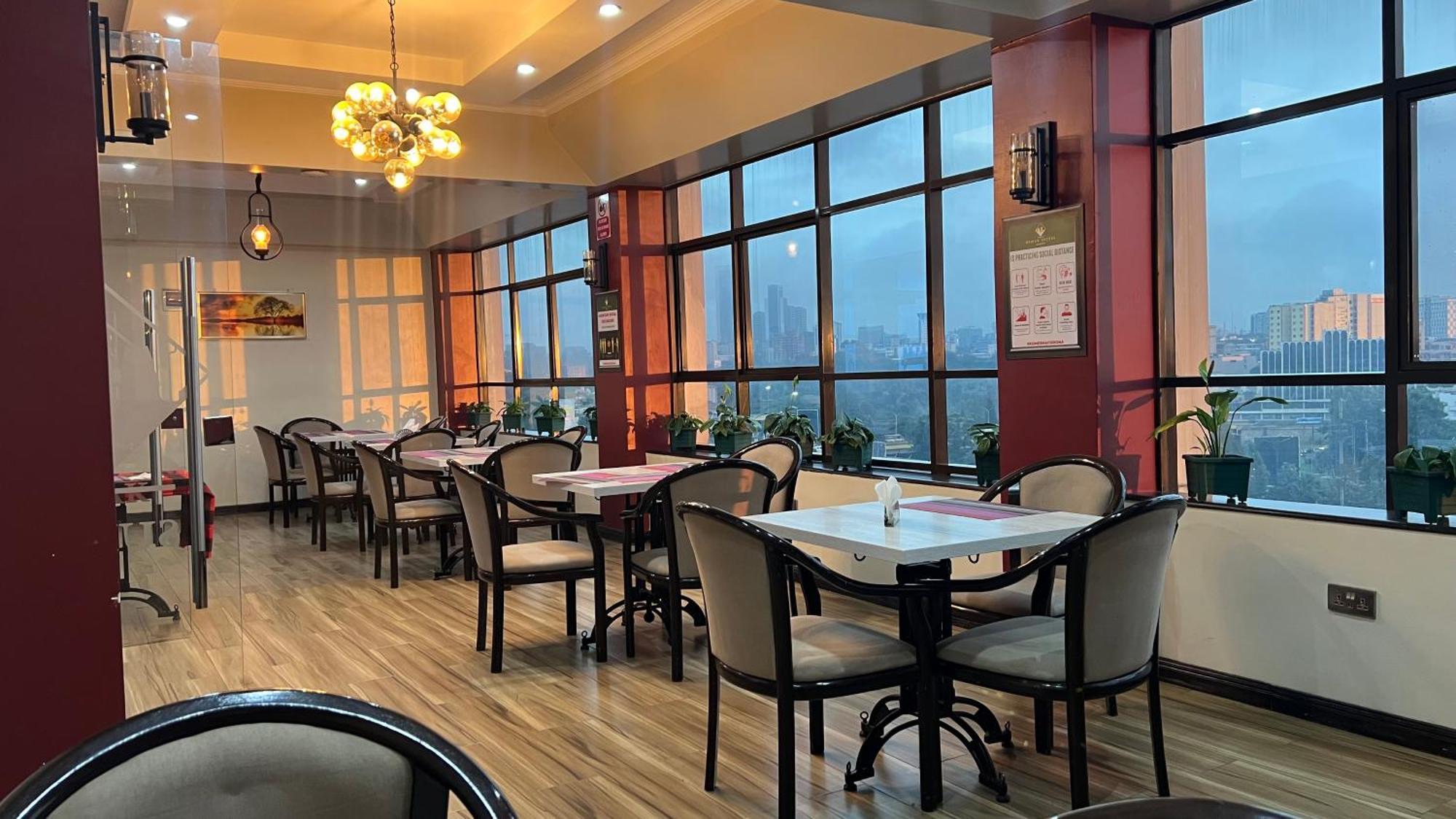 ניירובי Hemak Suites Hotel מראה חיצוני תמונה
