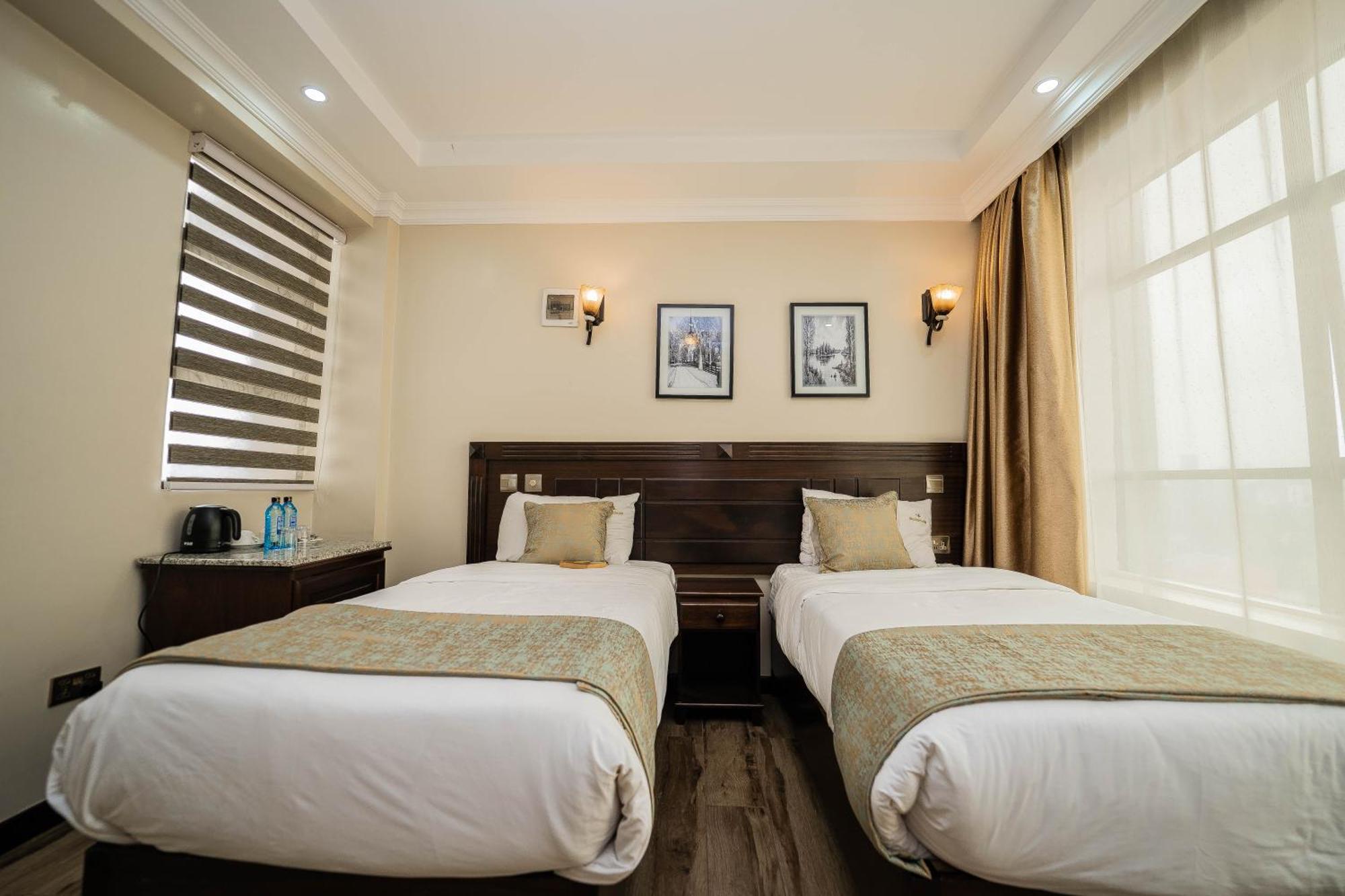 ניירובי Hemak Suites Hotel מראה חיצוני תמונה