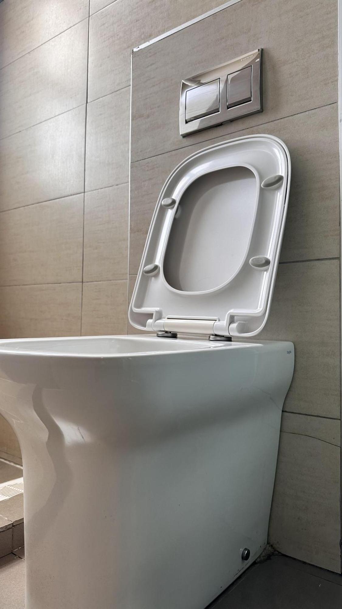ניירובי Hemak Suites Hotel מראה חיצוני תמונה